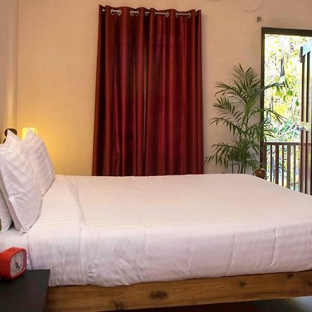 Villa Gomez Puducherry Buitenkant foto
