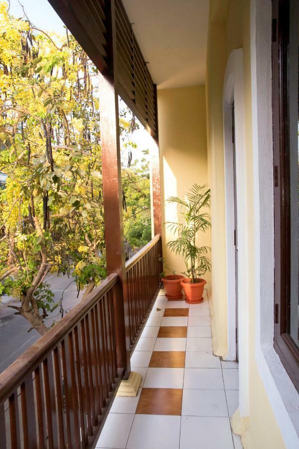 Villa Gomez Puducherry Buitenkant foto